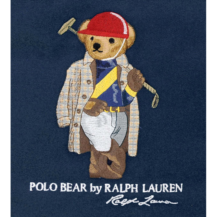 �|���x�A�̎h�J�����̊g��B���̎������킩�闧�̓I�Ȏh�J�ƁA���̉��ɂ���uPOLO BEAR�v�̎h�J���S